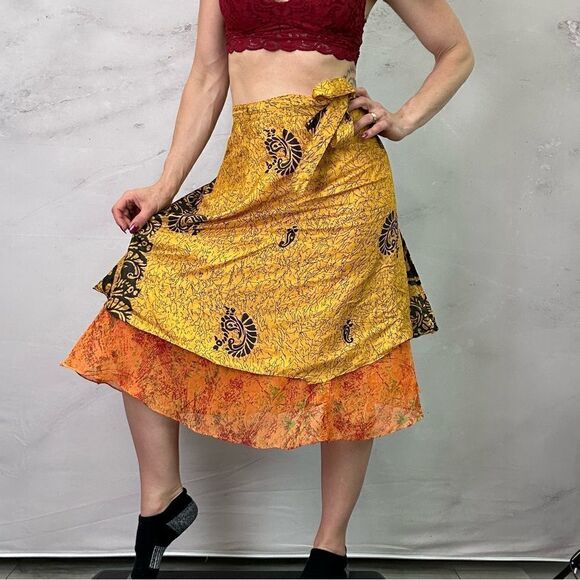 100% silk made in India wrap layered skirt - Picture 1 of 6
